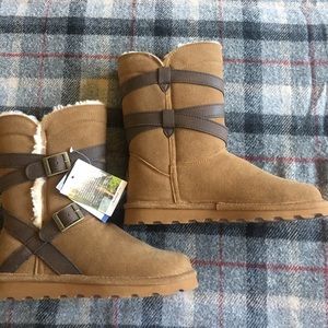 NWT BearPaw Fur Boots